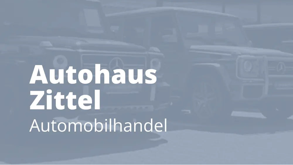 Referenzbild von Autohaus Zittel mit Mercedes-Benz Logo und Text „Autohaus Zittel, Automobilhandel“, im Hintergrund Fahrzeuge vor dem Autohaus, Partnerreferenz der Erfolgsimpulse GmbH.