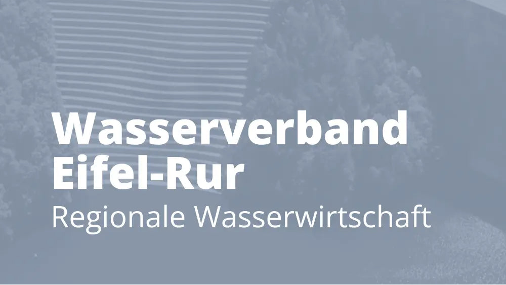 Referenzbild der WVER, Wasserverband Eifel Rur, mit Logo und Text „Wasserverband Eifel-Rur, Regionale Wasserwirtschaft“, Partnerreferenz der Erfolgsimpulse GmbH.